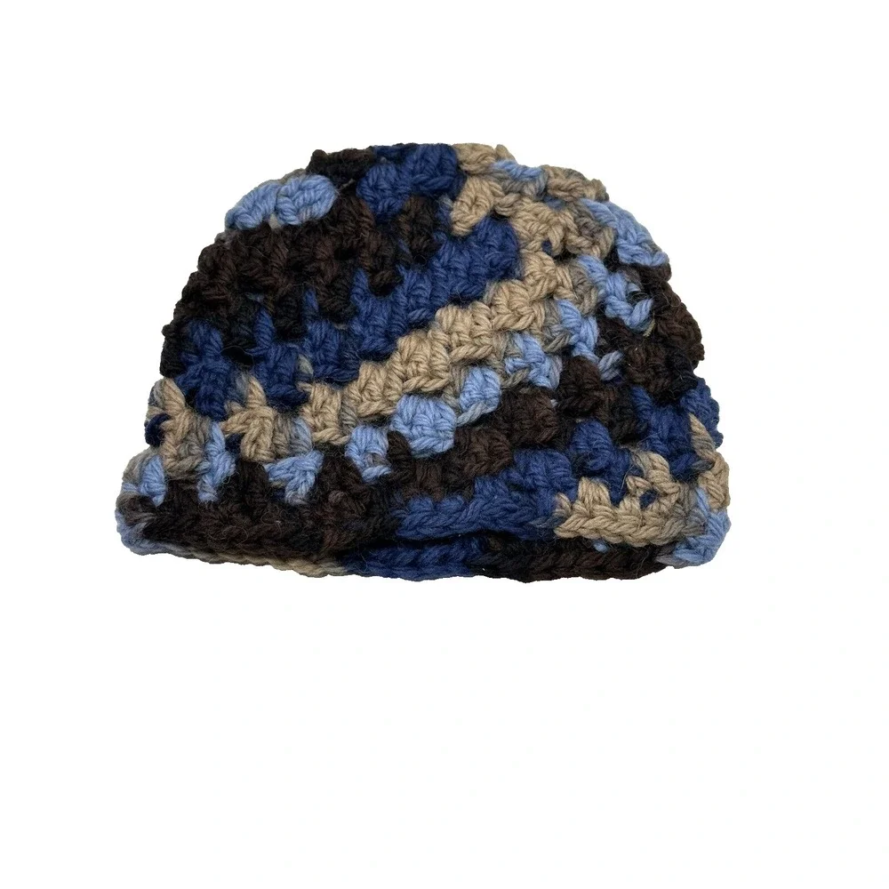 newborn baby hat NEW hand crocheted yarn‎